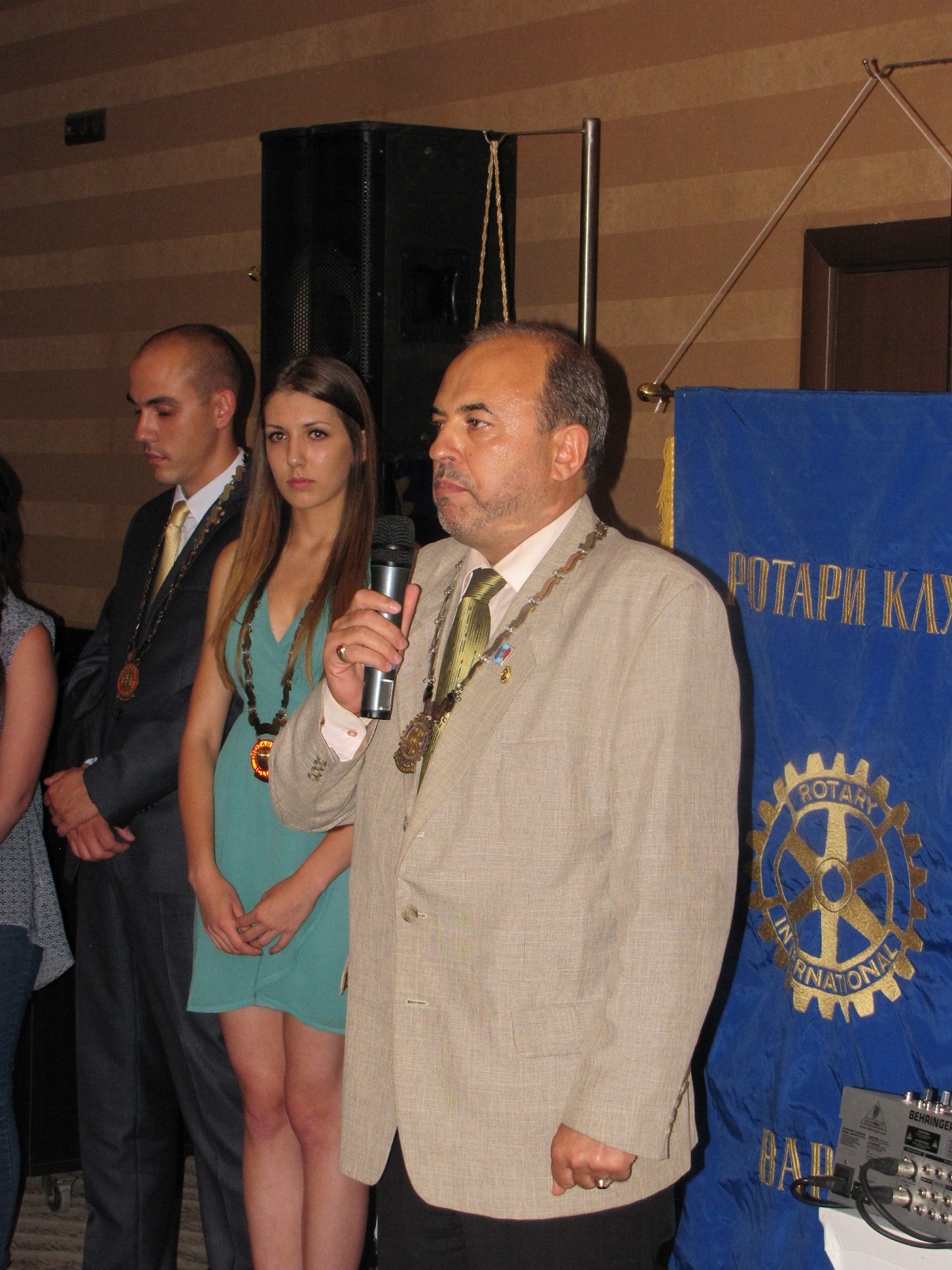 02.07.2013 г.  Тържествена церемония по предаване на огърлиците на новите президенти на Варненските Ротари, Ротаракт, Интеракт и Инеруил клубове!