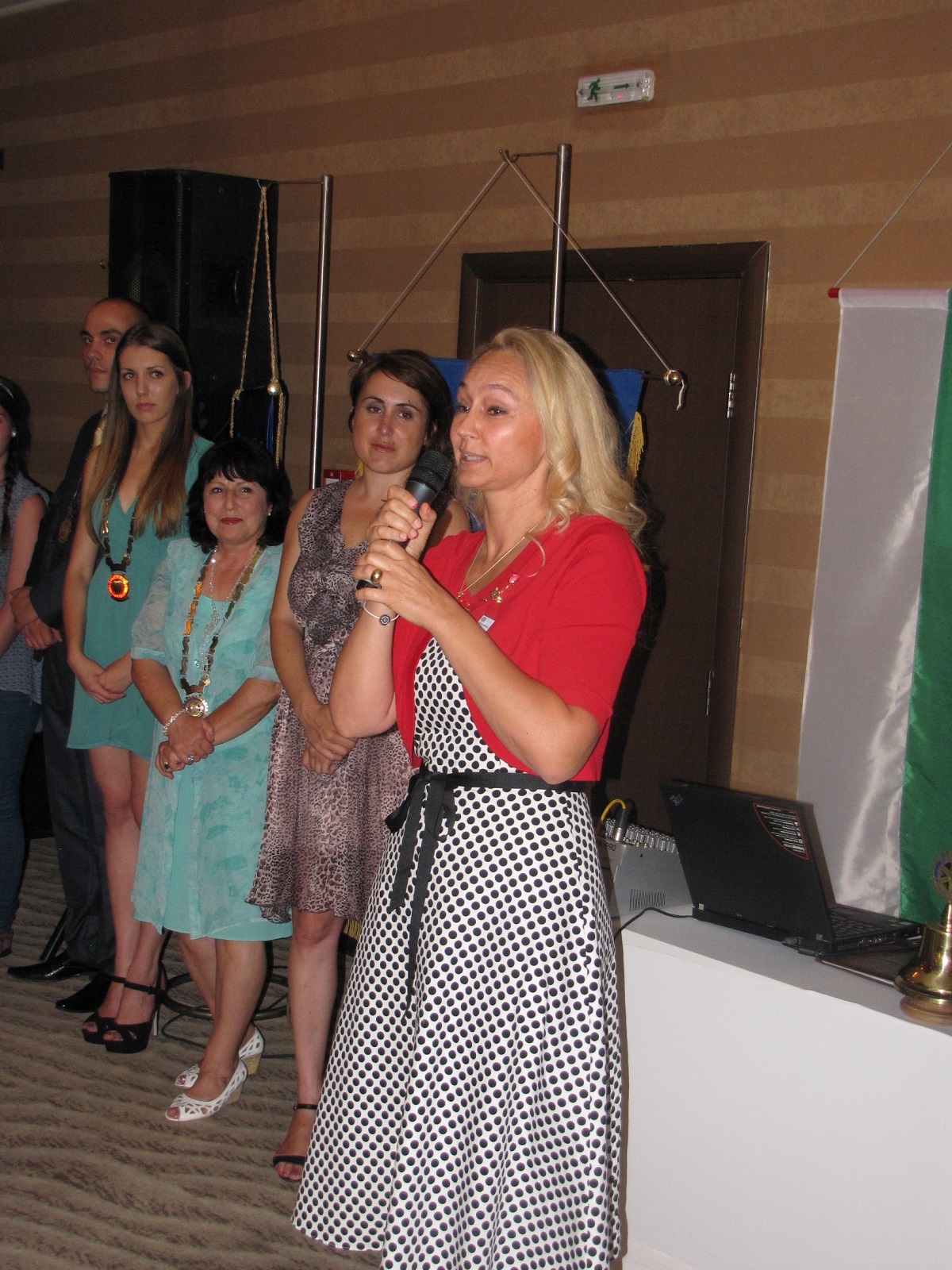 02.07.2013 г.  Тържествена церемония по предаване на огърлиците на новите президенти на Варненските Ротари, Ротаракт, Интеракт и Инеруил клубове!
