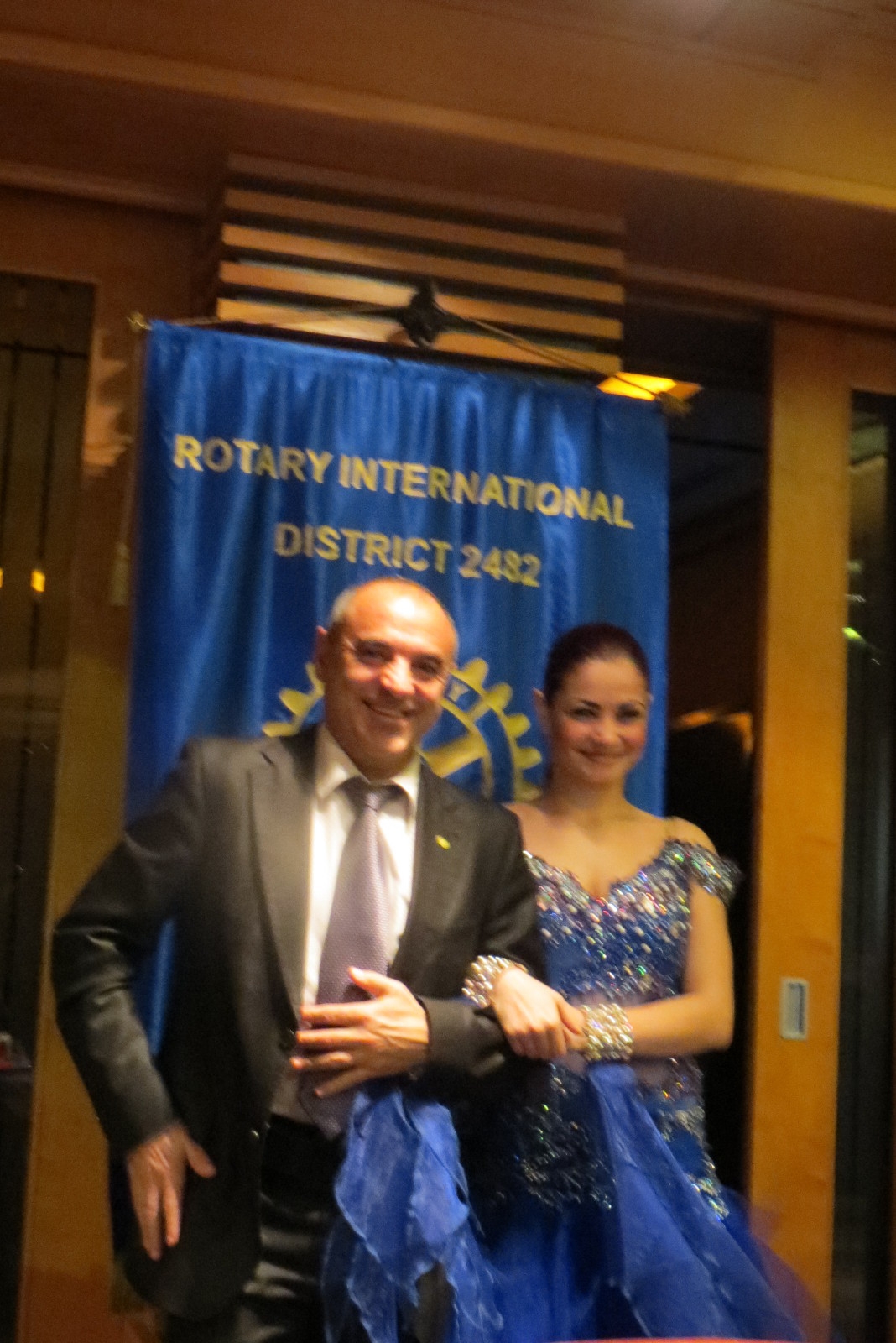 13.12.2013 г. Ротариански коледен благотворителен бал в "Капитан Кук"