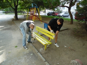 На 20.09.2014 година  Ротаракт Стара Загора организира съвместно с Интеракт и Ротари клуб ремонт, почистване и боядисване на детска площадка на ъгъла на ул."Ген.Гурко" и ул."Ангел Кънчев"в град Стара Загора