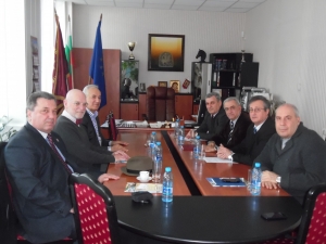 19.01.2015 година, Посещение на Дистрикт Гуверньор Лорънс Фърбеш и неговата съпруга Барбара. Културна програма- Исторически музей, Неолитни жилища, посещение при зам.кмета на града г-жа Иванка Сотирова, посещение в Тракийски университет, пресконференция и