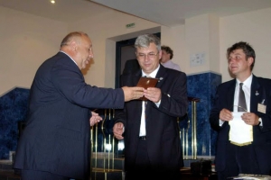 Чартиране 2006