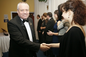 Коледен бал на Пловдивските клубове
