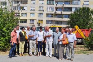 Първа копка на детската площадка