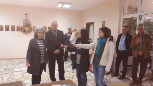 Връчване на дарение по проект "Светлина в детските очи" - 22.11.2016