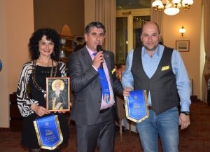 Вечер на приятелството