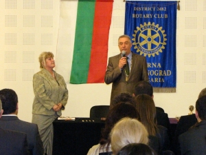 04.2011 г. Чартиране на Ротаракт клуб Варна-Евксиноград