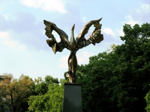 Годишен проект 2012 - пластика "Птица Феникс"