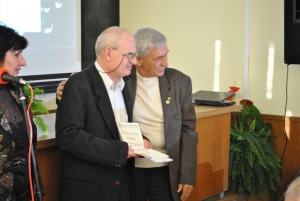 20121113 - БАН - Ротарианско отличие на името на акад. Методий Попов