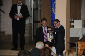 Благотворителен коледен бал 2012