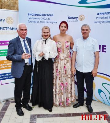 ДГ Виолина Костова и ротарианци