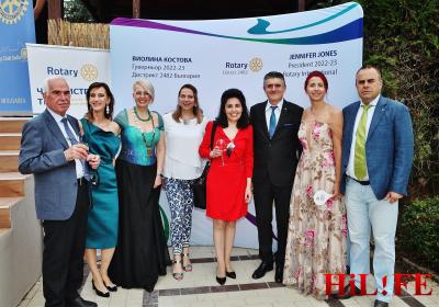 ДГ Виолина Костова и ротарианци