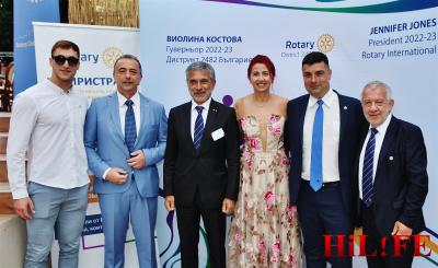 ДГ Виолина Костова и ротарианци