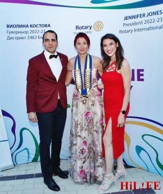 ДГ Виолина Костова и ротарианци