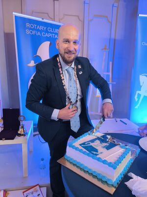 Ротари клуб Перник отново е част от семейството на Дистрикт 2482