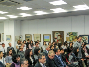 Чартиране на Интеракт Севлиево