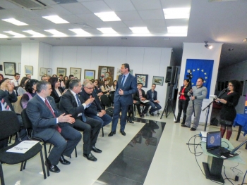 Чартиране на Интеракт Севлиево