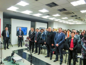 Чартиране на Интеракт Севлиево