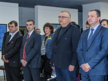 Чартиране на Интеракт Севлиево