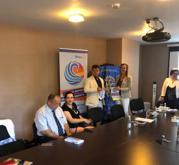 03.08.2018 Среща на ДГ Веселин Димитров с ротарианците от Ротари клуб Банско Разлог