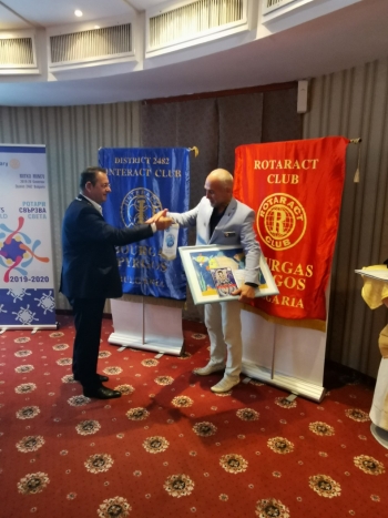 Среща на ДГ Митко Минев в Ротари клуб Бургас Пиргос, 18 юли 2019
