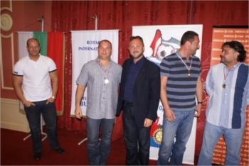 Футболен турнир За купата на Гуверньорa