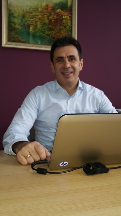 Валери Караманов PHF