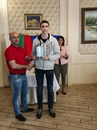 Конкурс за есе "СЪГРАЖДАНИНЪТ, КОЙТО МЕ ВДЪХНОВЯВА"