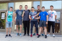 Помощ за Никол