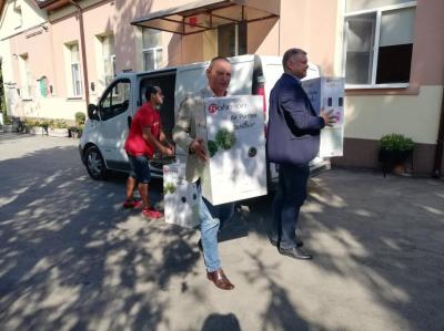 Ротари клуб Плевен Центрум дари пречистватели за въздух на НУ „Христо Ботев”