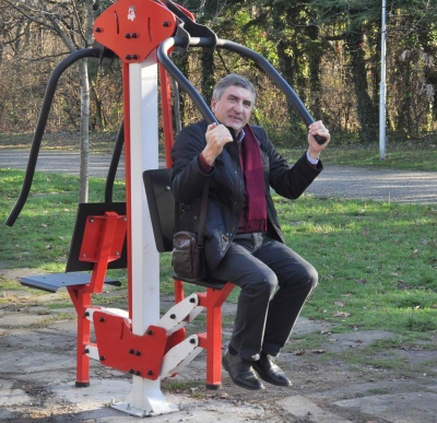Ротари клуб Хасково-Аида издигна пластика със знак и откри спортна площадка