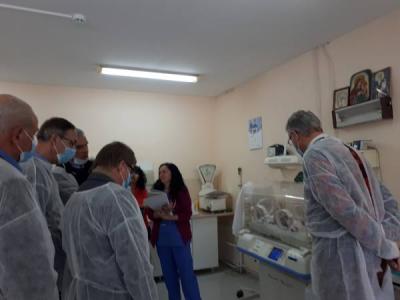 При традиционната си предколедна визита ротарианци от от Бад Пирмонт и Хамелн посетиха МБАЛ-Пазарджик