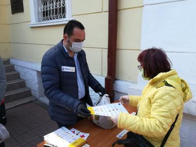 РК Варна-Евксиноград с дарение в помощ на уязвими лица за Великден.