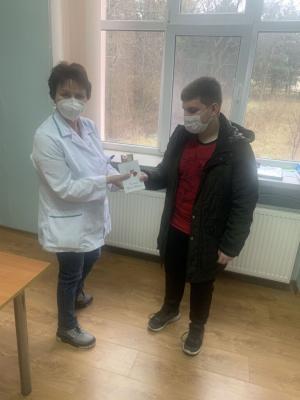 Мартеници за Ковид Отделението в Карнобат