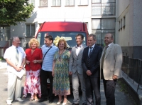 РК "Варна-Евксиноград" връчи на 12.06.2012 г. Дарение от Микробус Рено Трафик по Матчинг Грант Проект 76652 на Дом за деца и младежи с умствени и физически увреждания "Св. Йоан Златоуст" Варна.