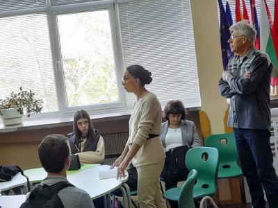 Среща на Президента на РК Враца с ученици от ПТГ „Н. Й. Вапцаров“, гр. Враца