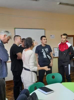 Среща на Президента на РК Враца с ученици от ПТГ „Н. Й. Вапцаров“, гр. Враца