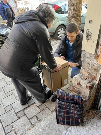 Кампанията на Интеракт Клуб Пловдив-Филипопол „Купи и Дари“ завърши успешно