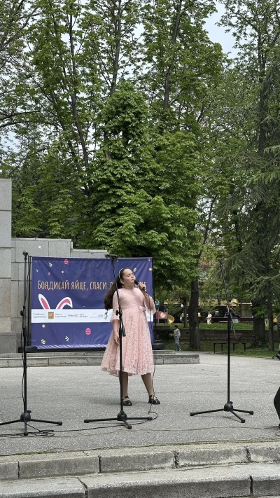 Боядисай яйце, спаси детско сърце