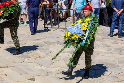 По стъпките на героите – кратък пътепис от кулминационния ден на 148 години Шипченска епопея