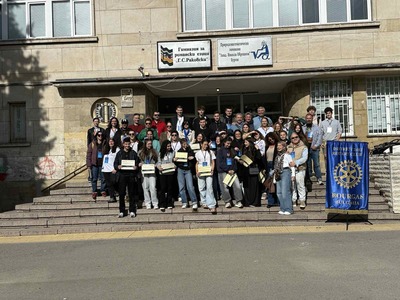 Ротари клуб Бургас сътвори истински празник на Математиката