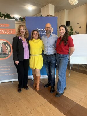 "Младежко кафене" - Част от "Бъди Я.К"