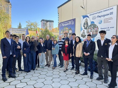 Ротари свързва света: Незабравимият приятелски обмен между Дистрикт 2482 - България и Дистрикт 7040 - Канада и Съединени американски щати (САЩ)