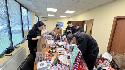 „От дете за дете – 4000 усмивки за Коледа“