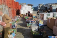 РК Варна-Евксиноград и английската фондация "Bulgarian Aid" 		доставиха и дариха  13 тона помощи с хранителни продукти и медицински 		материали за Домове и кухни за стари хора и нуждаещи се в град Варна.