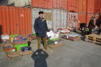 РК Варна-Евксиноград и английската фондация "Bulgarian Aid" 		доставиха и дариха  13 тона помощи с хранителни продукти и медицински 		материали за Домове и кухни за стари хора и нуждаещи се в град Варна.