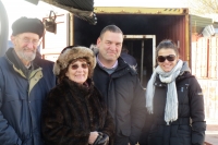 РК Варна-Евксиноград и английската фондация "Bulgarian Aid" 		доставиха и дариха  13 тона помощи с хранителни продукти и медицински 		материали за Домове и кухни за стари хора и нуждаещи се в град Варна.