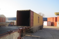 РК Варна-Евксиноград и английската фондация "Bulgarian Aid" 		доставиха и дариха  13 тона помощи с хранителни продукти и медицински 		материали за Домове и кухни за стари хора и нуждаещи се в град Варна.