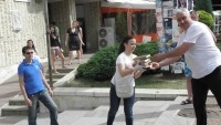 Жива верига пренeсe „културно съкровище“ в гр. Дупница в навечерието на 24 май