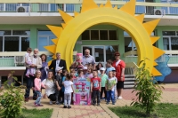Ротари клуб Нова Загора дарява детски усмивки